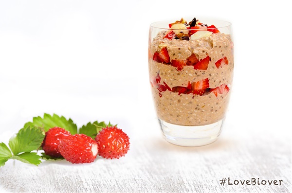 Biover Superfood flocons d'avoine aux fraises, amandes et chocolat